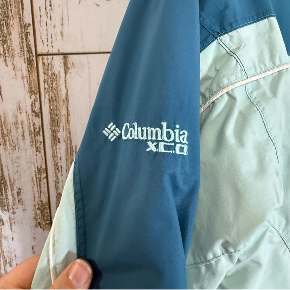 Columbia XCO, Women's Blue and Light Green Ski Jacket. Size Large. Vintage - Picture 4 of 16